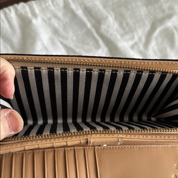 Kate Spade Black Wallet - Picture 5 of 7